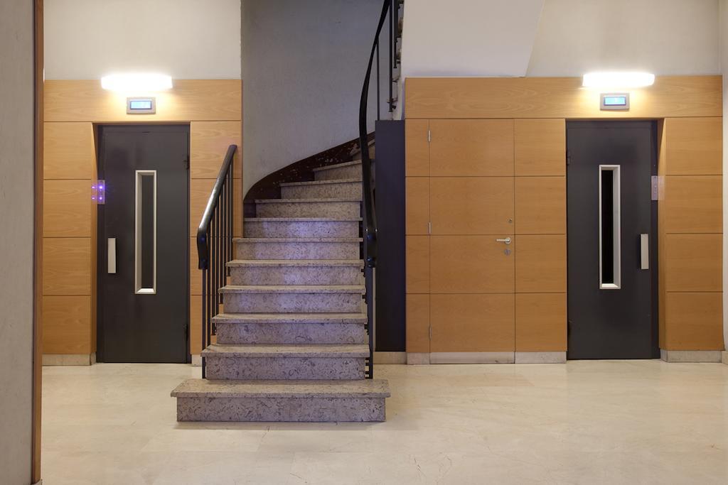 Letsgo Camp Nou Apartment Барселона Екстериор снимка