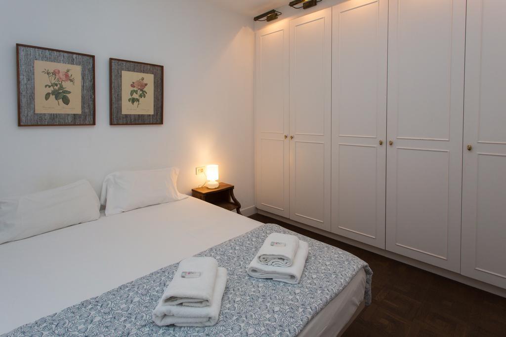 Letsgo Camp Nou Apartment Барселона Екстериор снимка